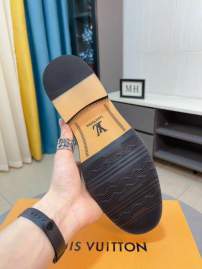 Picture of Louis Vuitton Shoes _SKULVsz38-44mnf042814232